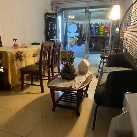 בנגקוק Sleep Break Hostel Sathon מראה חיצוני תמונה